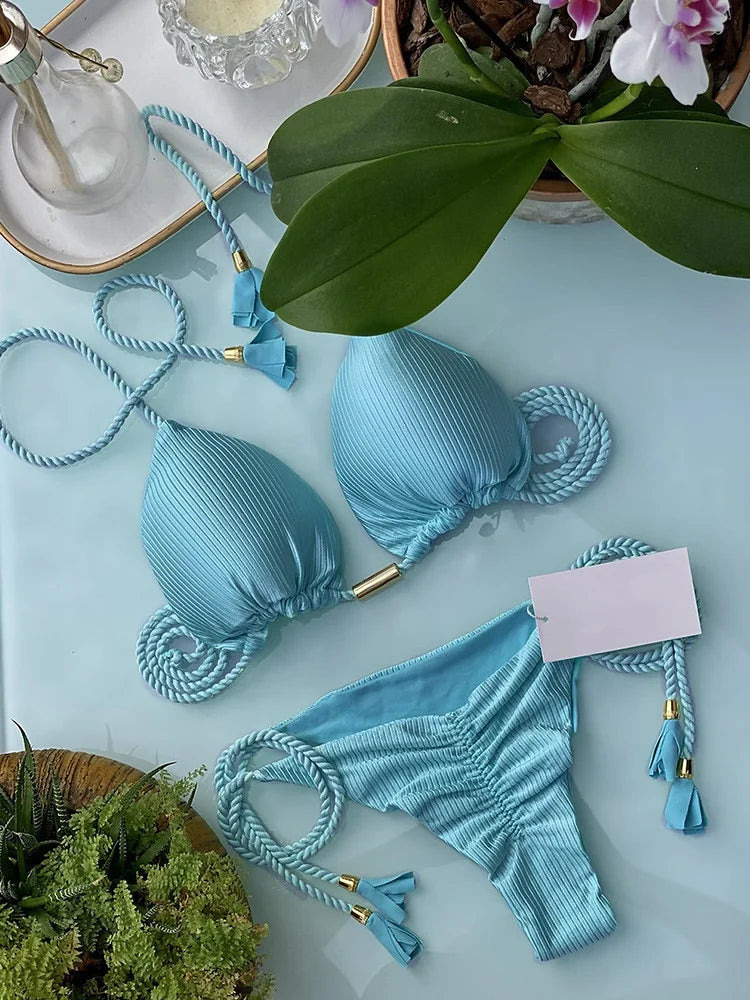 Biquíni de Cordas em Cores Vibrantes