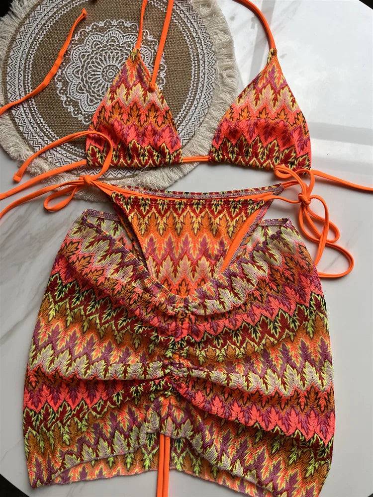 Conjunto Folhas Multicores com Saia